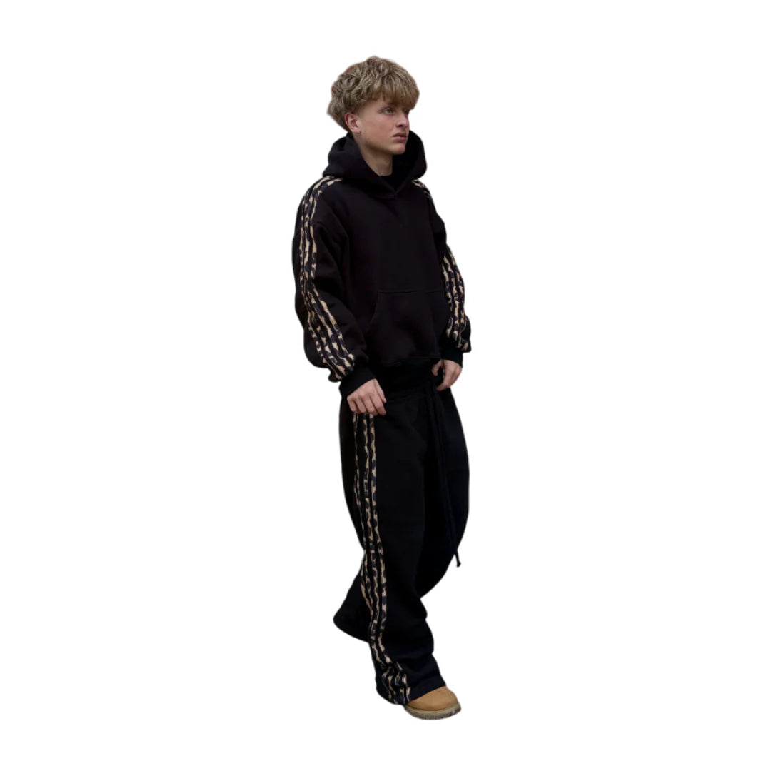 NOIRE HOODIE (Free Sweats)